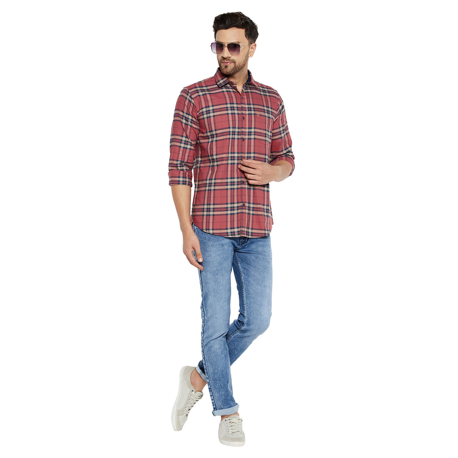 Duke Urban Men Slim Fit Solid Spread Collar Casual Shirt (SDO5CKOE)