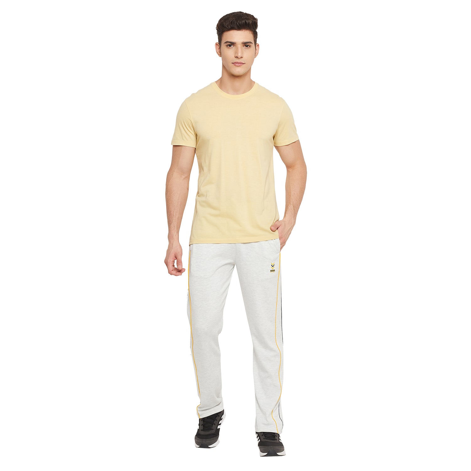 Duke Stardust Men Regular Track Pants (LF5500T)