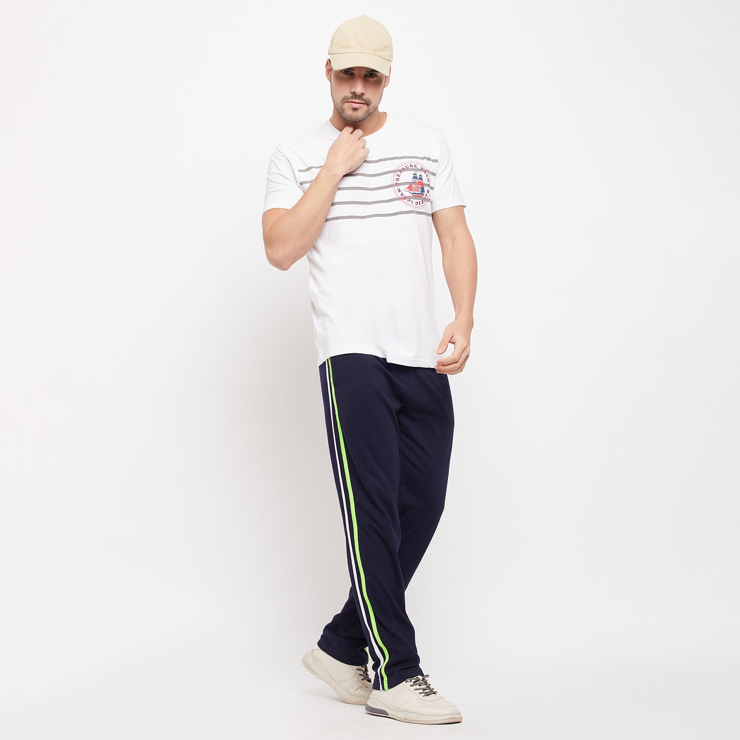 Duke Stardust Men Regular Track Pants (LF5622)