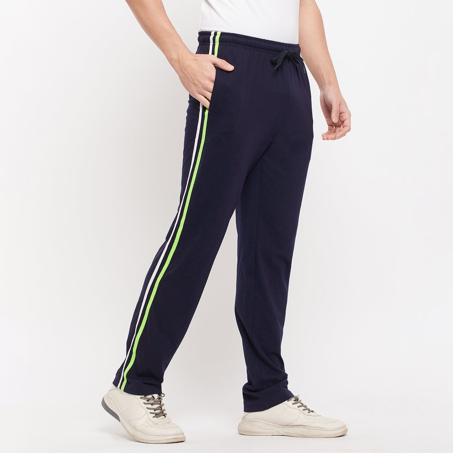 Duke Stardust Men Regular Track Pants (LF5622)