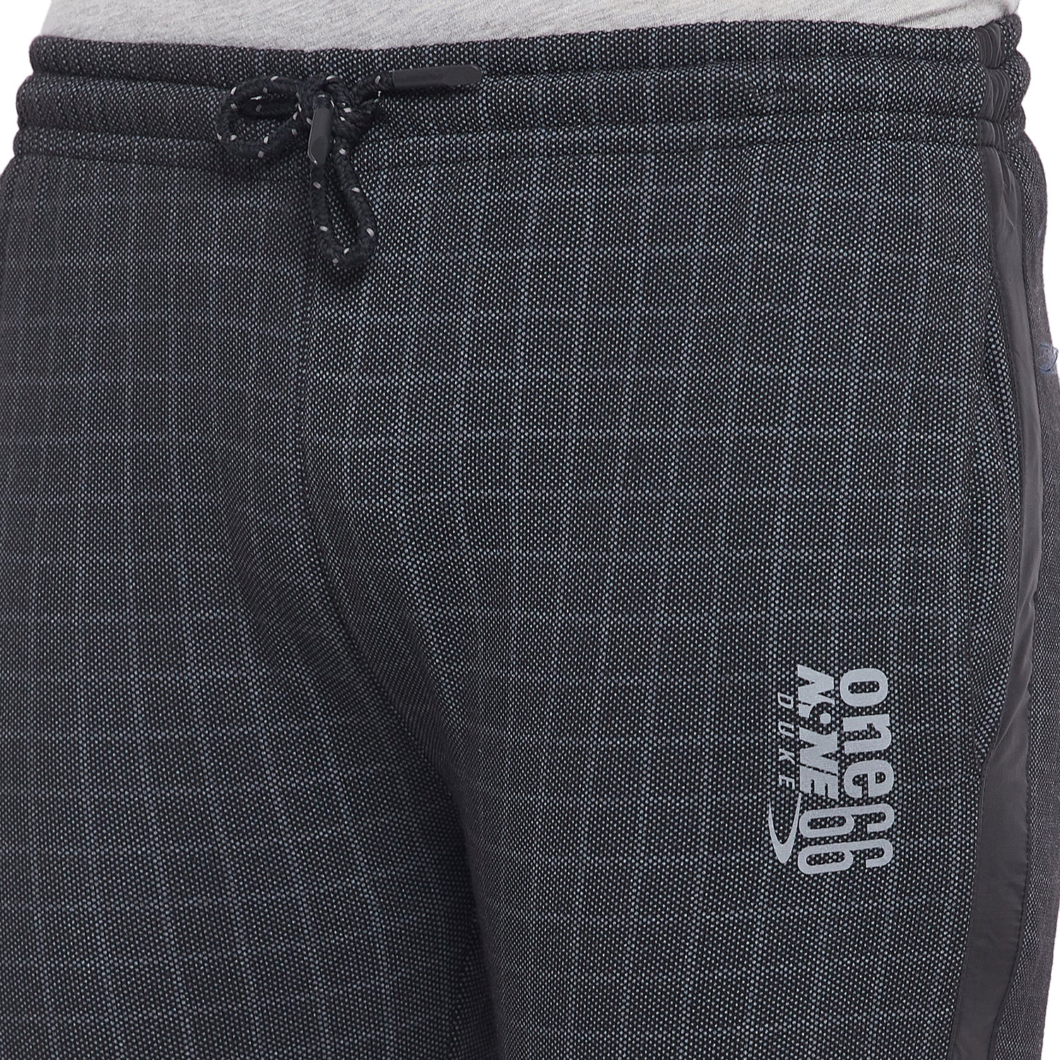 Duke Stardust Men Checkered Track-Pant (LF5582)