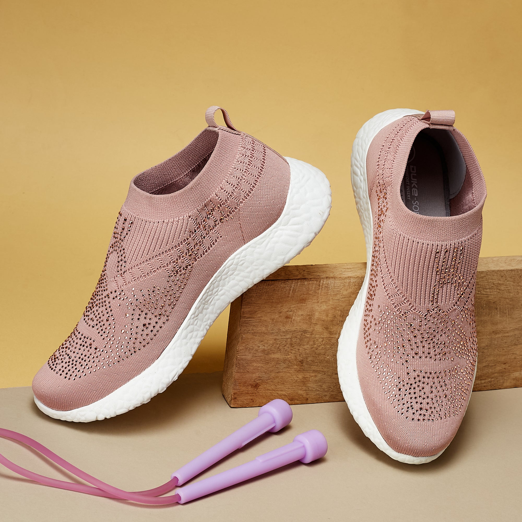 Duke Women Sports Shoes (XFOL1541)